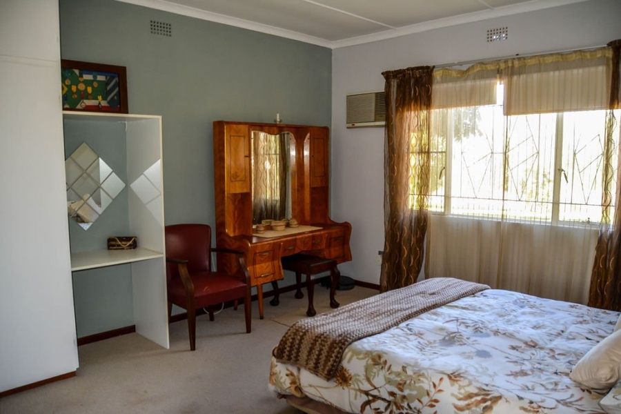 4 Bedroom Property for Sale in Vredendal Rural Western Cape